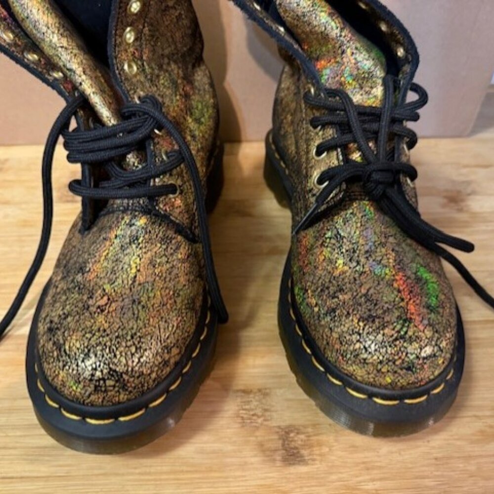 Dr. Martens Cracked Gold 1460 Pascal Lace-Up Boots - NWOT - Picture 6 of 16